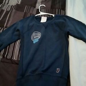 Xs small vs 3/4 sleeves