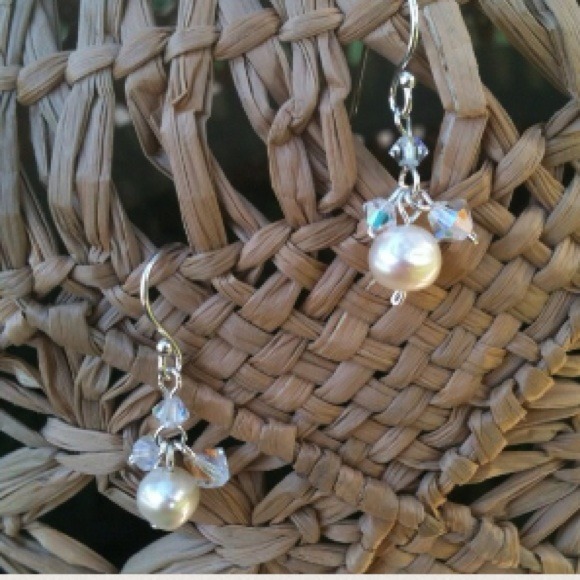 Anthropologie fresh water pearl earrings sterling