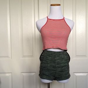Highwaisted Woven Shorts