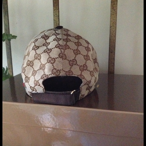 AUTHENTIC GUCCI LOGO BASEBALL CAP SOLD******SOLD** - Picture 3 of 4