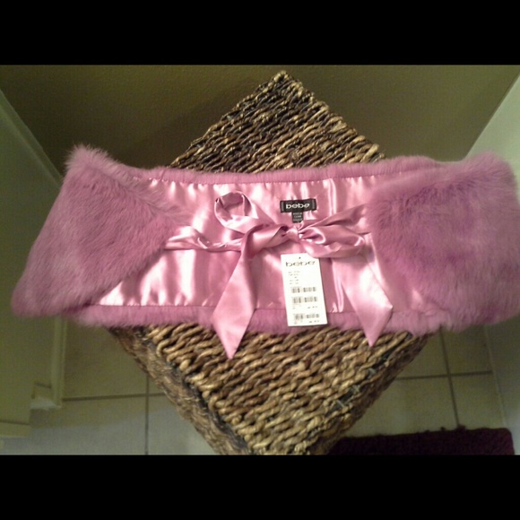 Wrap. - Picture 2 of 2