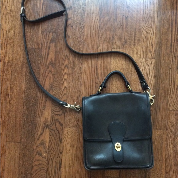 ***sold***   Vintage coach cross body purse