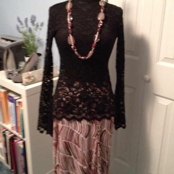 Lace sheer turtle neck long sleeve top