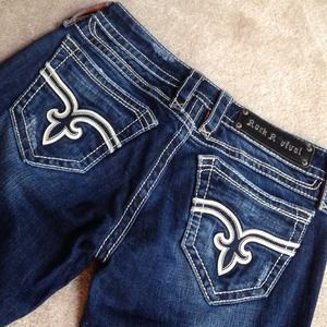 Rock Revival Trina Straight size 26x32