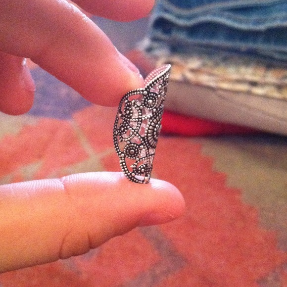 Ear cuffs - Picture 3 of 4
