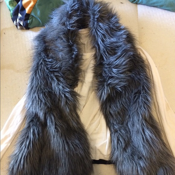 Fur vest