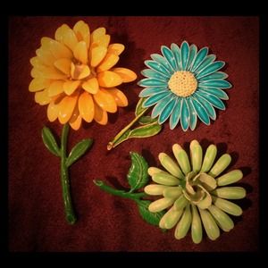 Vintage 60's/70's Enamel MOD Flower Brooches