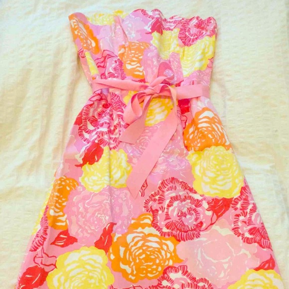 Lilly Pulitzer Scalloped Sundress (Size 8)