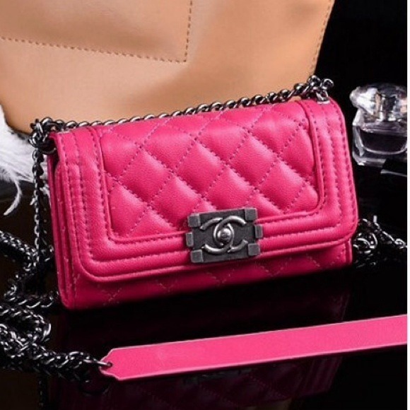 Quilted Iphone messenger boy bag iphone 5 case