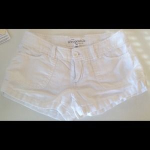 Aeropostale white cheesecloth shorts