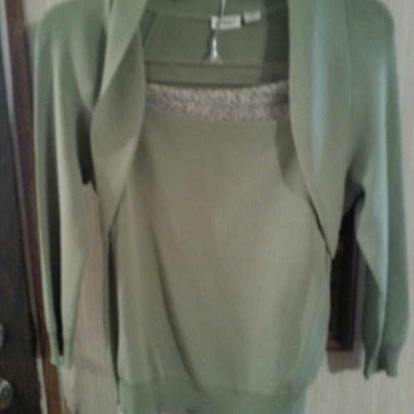 Top and skirt & sweater, from a smoke free home