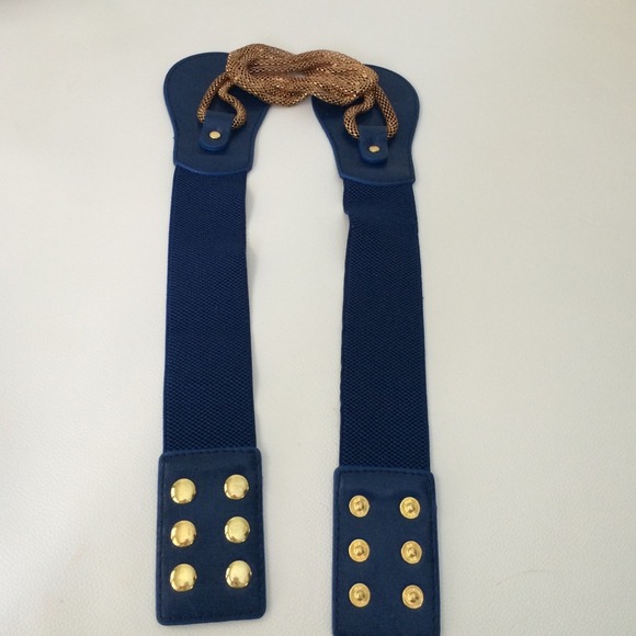 Bundled - Picture 2 of 2