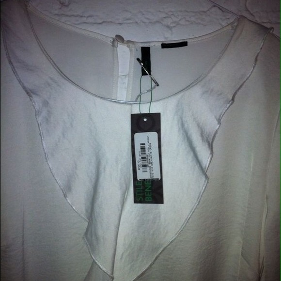 Chic Benetton Double-Look Dress - Picture 2 of 4