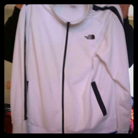 RESERVED @joy1282   North face jacket 2X (men's)