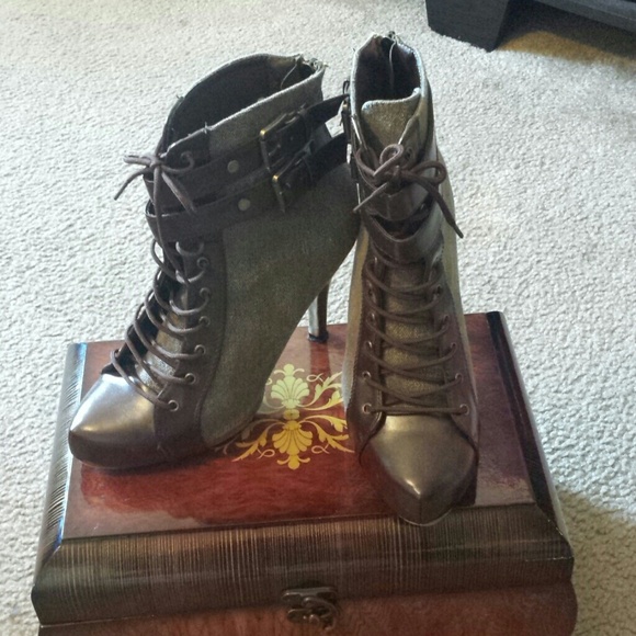 boots
