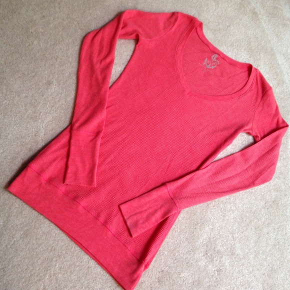 dELiA's Deep Coral Lightweight Thermal size Small