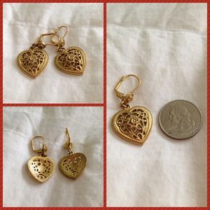 Lovely Vintage ❤ Dangling Earrings 👀