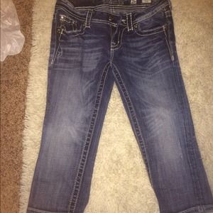 MISS ME DENIM CAPRI PANTS