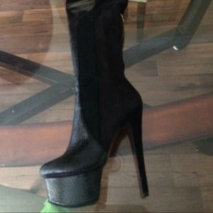 London Trash Winona Boot