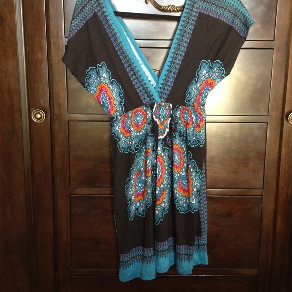 NWT Black tribal tunic