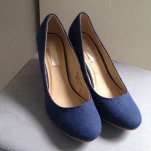 Urban Outfitters Wedges !