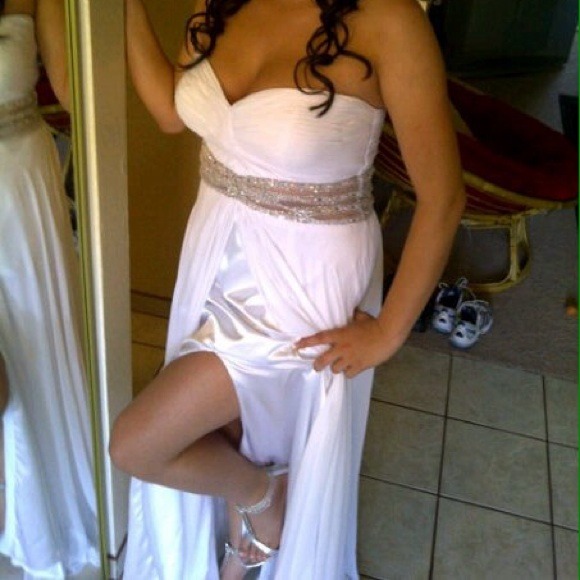 Tony Bowls dress - Picture 2 of 3