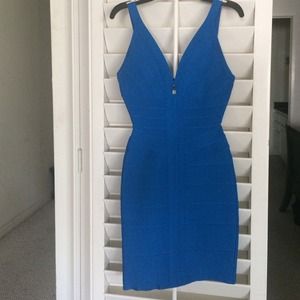 Gorgeous blue zip front Herve Leger bodycon dress!
