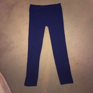 Black stretchy leggings!