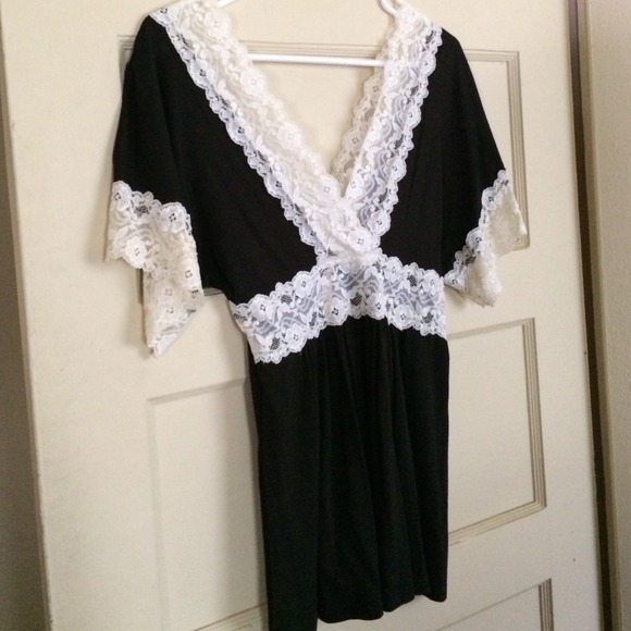 Beautiful black and white lace blouse!was $18