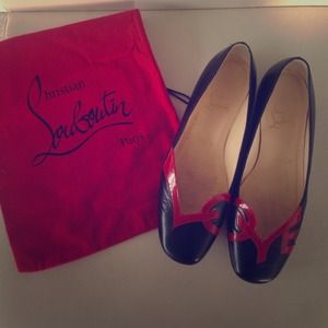 💕Christian Louboutin flats 💕