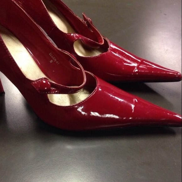 Vintage Patent Leather Pumps!!  Size 8.5