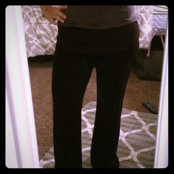 Bundle Bella Dahl foldover black pants prana top