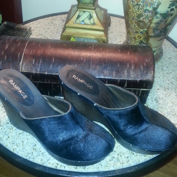 Pony Hair Clog