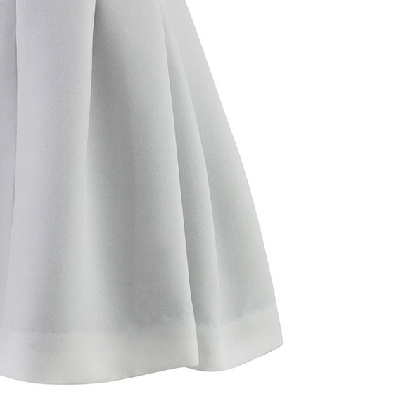 ⛔️ SOLD ⛔️ ✨HP✨ Two Tone Pleated Skirt - Picture 2 of 3