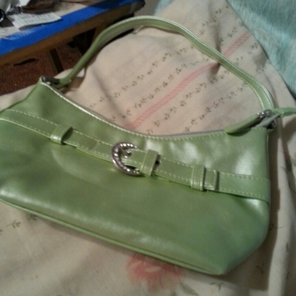 Handbag from a smoke free home