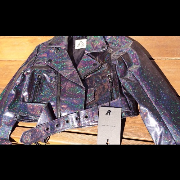 UNIF Crop Jacket - Picture 3 of 4