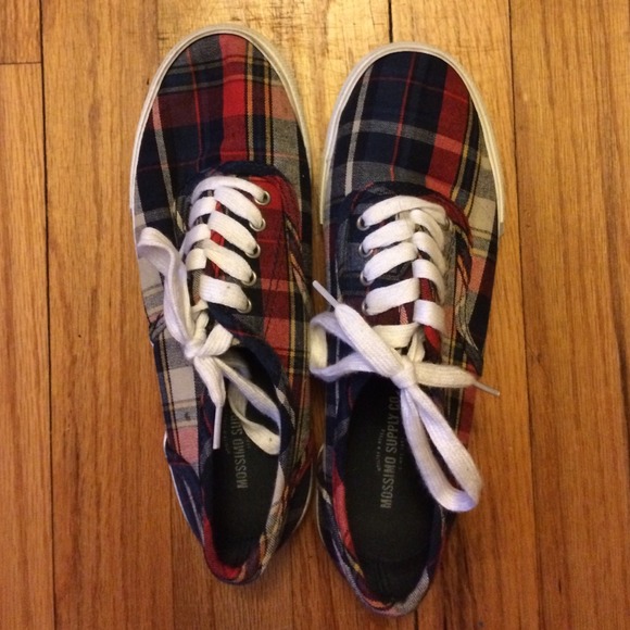 Plaid shoes - Picture 1 of 2