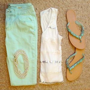 Mint Skinnies & white sequin tank bundle!