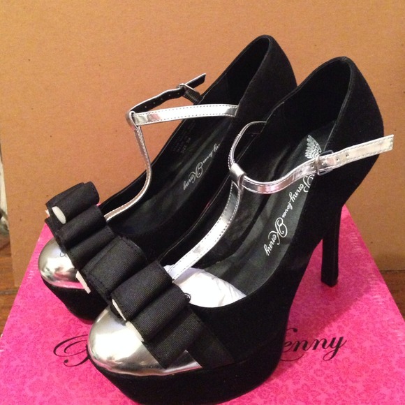 Black and silver suede, T strap pumps with a bow