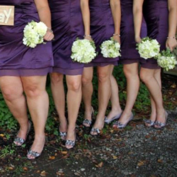 Grey heels with open toe - Picture 2 of 2