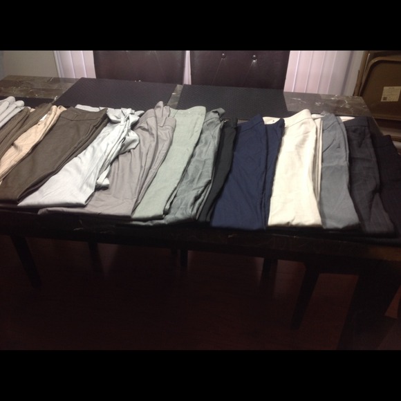 14 pants (all long) 3 tops. Great condition