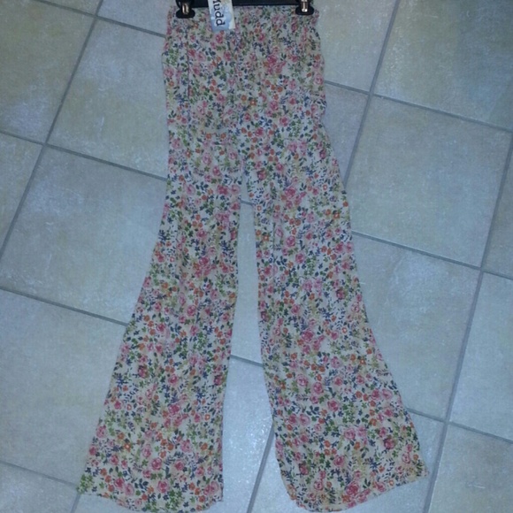 Flowy flower pants