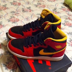 Air Jordan 1 Size 7Y
