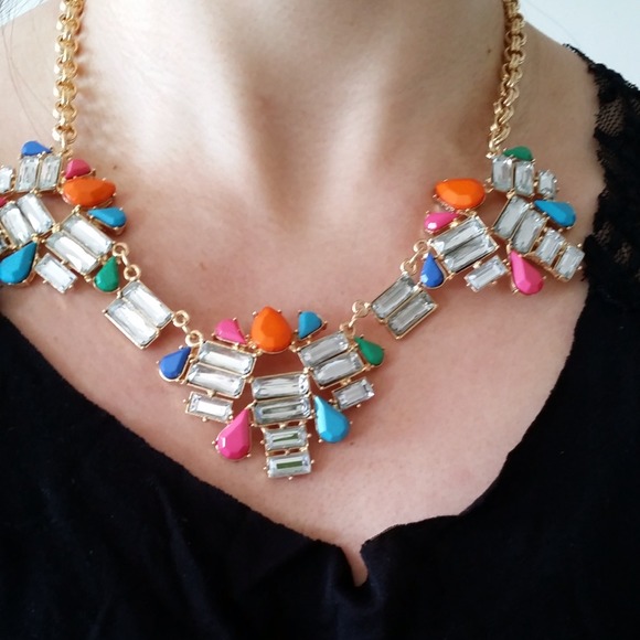 It's Friday necklace - Picture 4 of 4