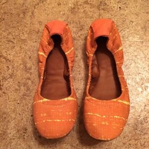 Lucky Brand patterned flats