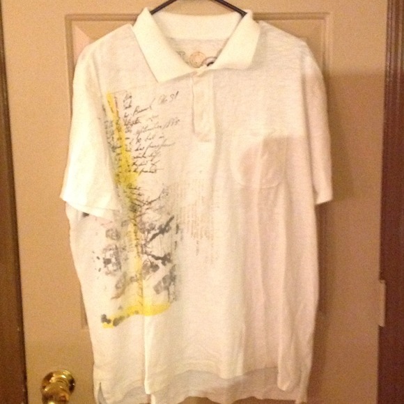GAP graphic shirt
