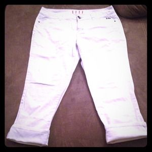 Elle Size 16 White Denim Capris