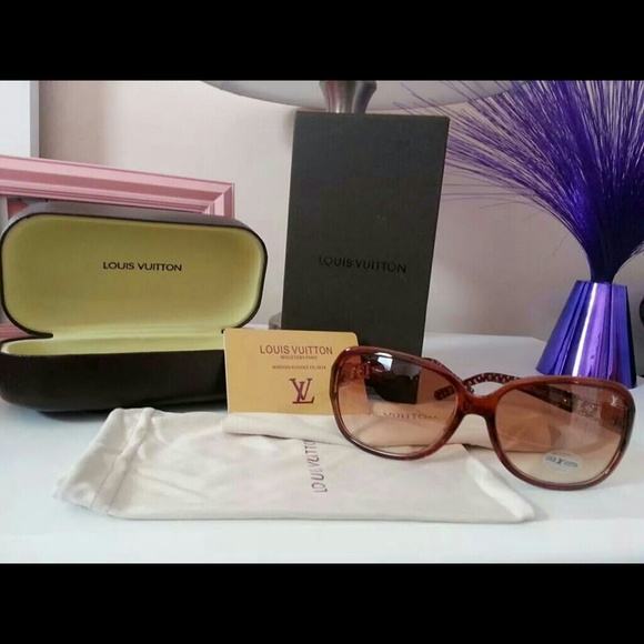 LV Fashionable Sunglasses - Brown