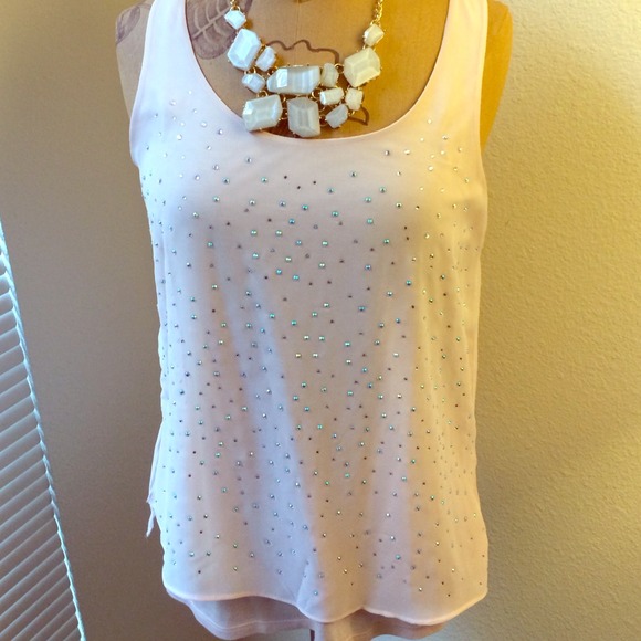 Brand new super feminine Express blouse