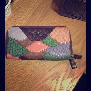 Jessica Simpson Full Size Zip Around Wallet